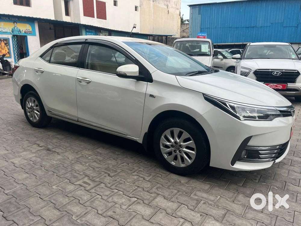 Toyota Corolla Altis 1.8 G, 2018, Petrol