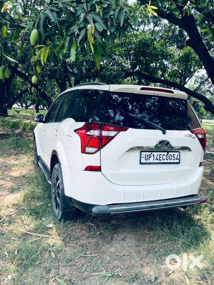 Mahindra Xuv500 W11 Manual  Sunroof  Pristine Condition & Power