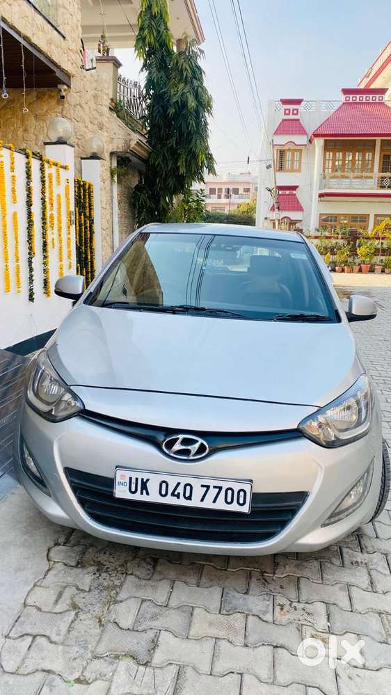 Hyundai I20 Sportz 1.4 Crdi 6 Speed Bs-iv, 2014, Diesel