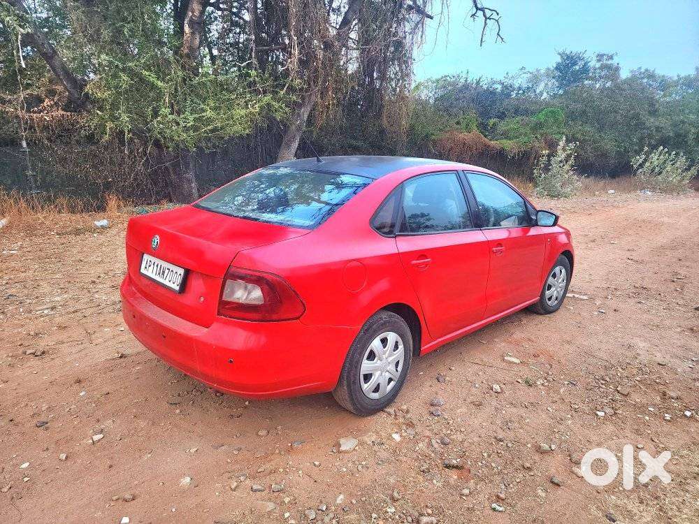 Skoda Rapid 2011-2013 1.6 Tdi Ambition Plus, 2011, Diesel
