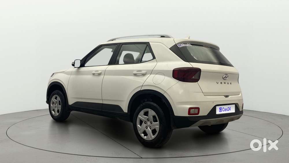 Hyundai Venue 1.2 S Plus, 2021, Petrol