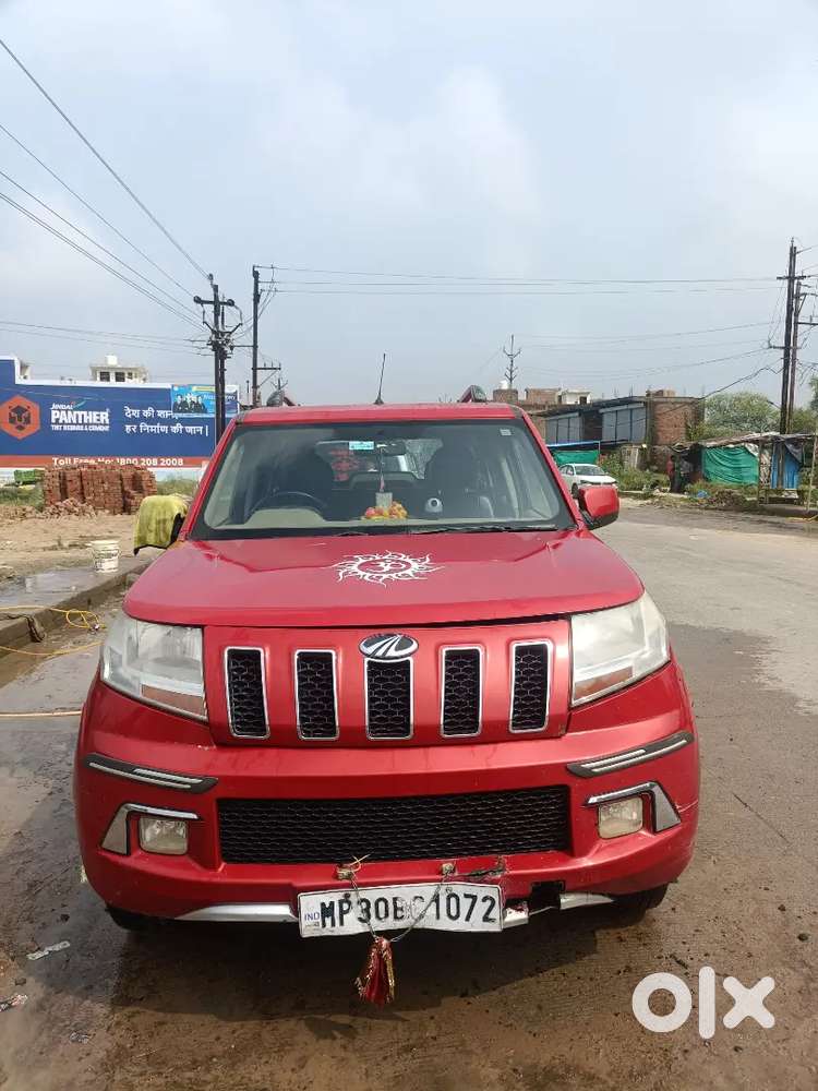 Mahindra Tuv 300 Plus 2019