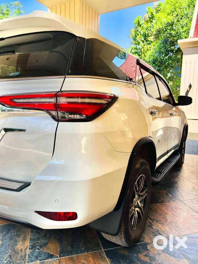 Toyota Fortuner 2022 4x2 At Diesel