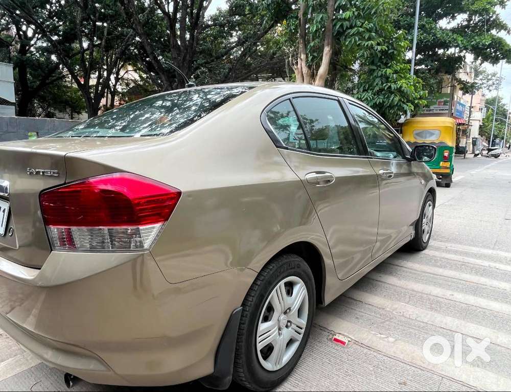 Honda City 1.5 Mt-757 2009