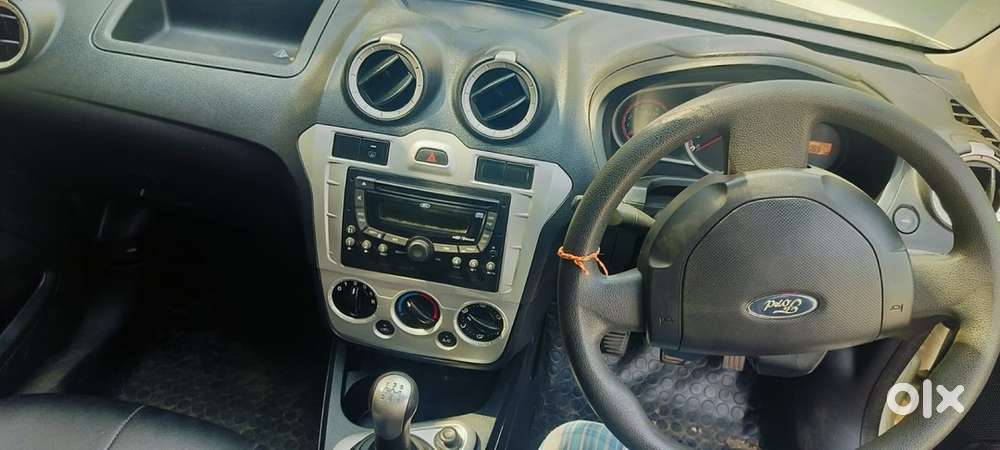 Ford Figo 2011 Petrol 70800 Km Driven