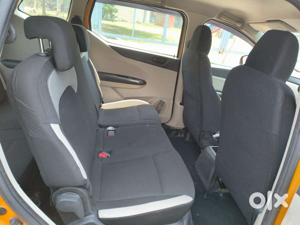 Renault Triber Rxl, 2022, Petrol