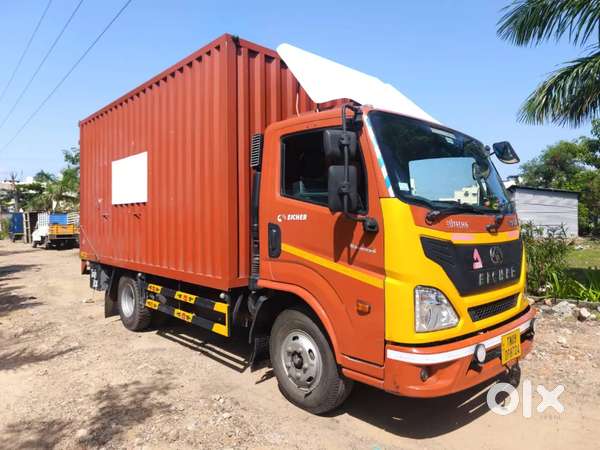 EICHER  PRO 2075 SINGLE OWNER  14 feet