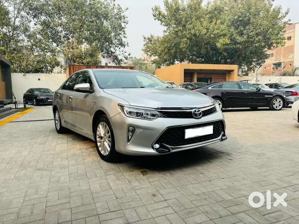 Toyota Camry Hybrid, 2017, Petrol