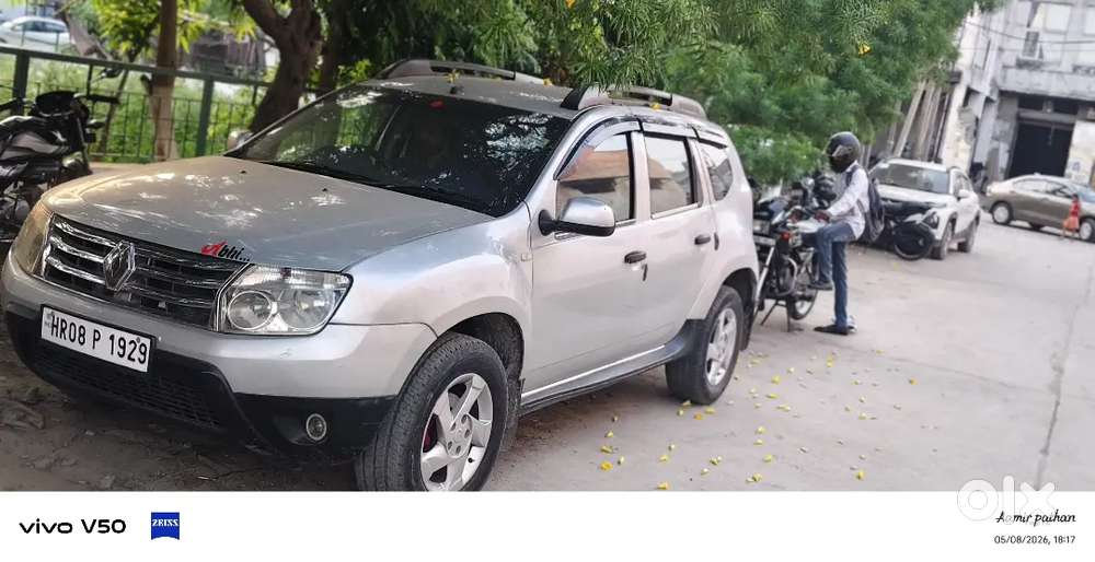 Duster Silver Colour