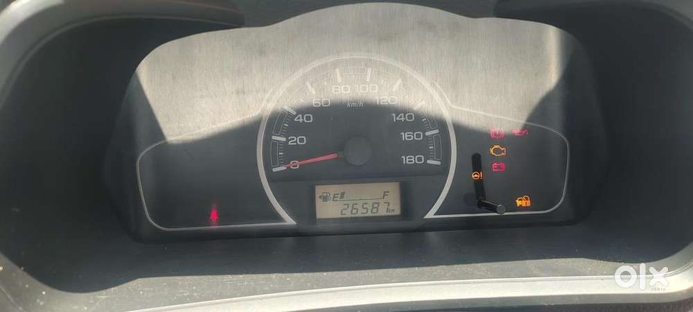 Maruti Suzuki Alto 800 2021 Petrol 26000 Km Driven