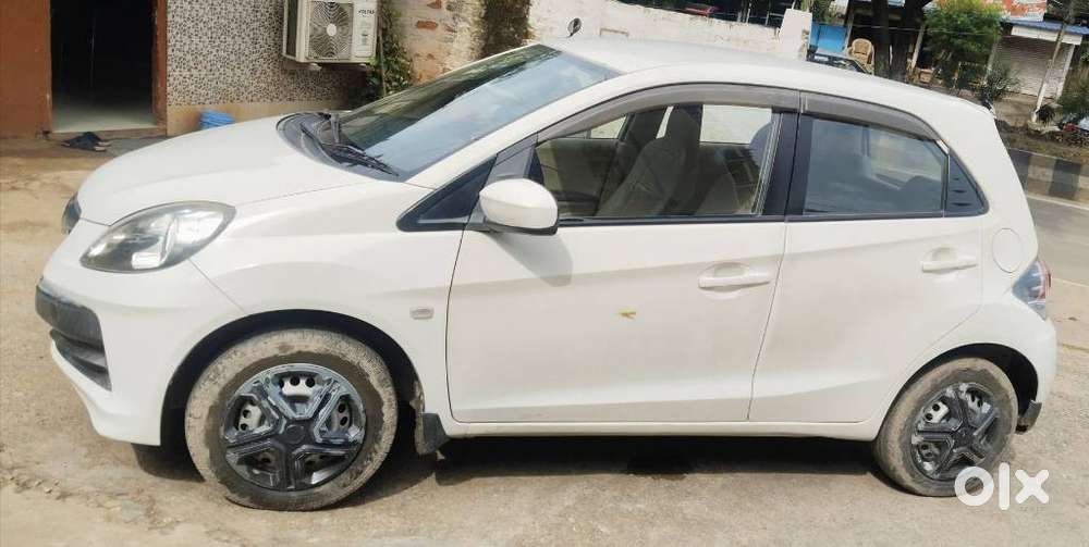 Honda Brio E Mt, 2014, Petrol