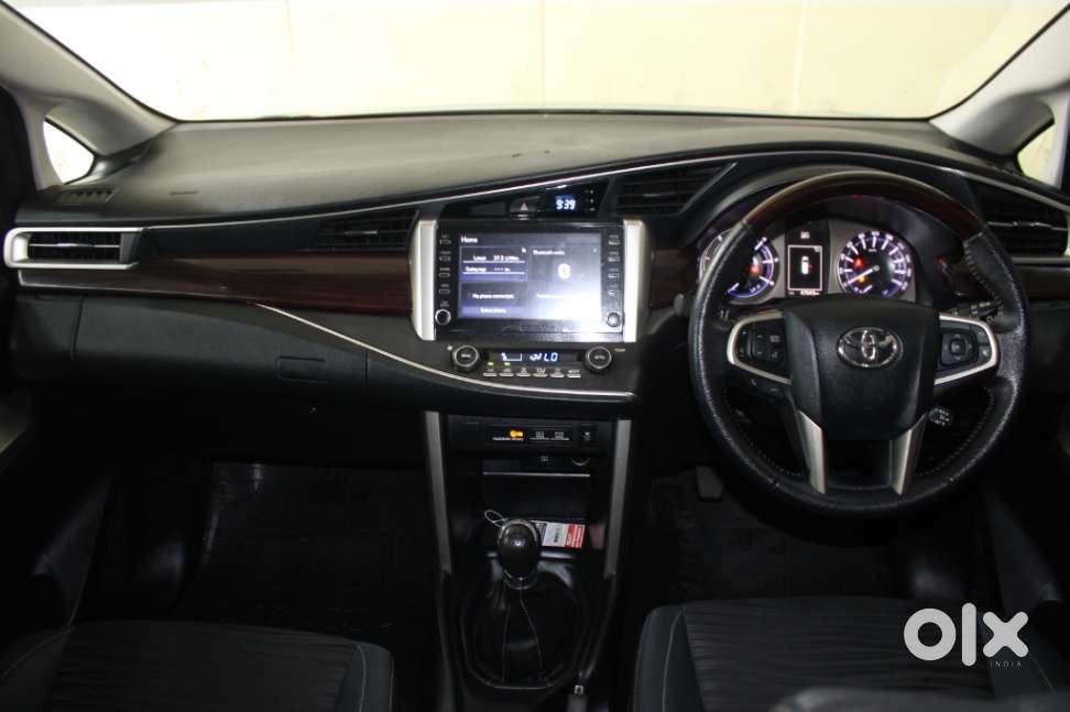 Toyota Innova Crysta 2.4 V, 2023, Diesel