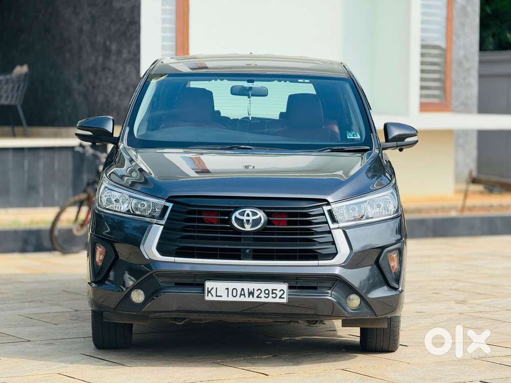 Toyota Innova Crysta 2.8 Gx At, 2016, Diesel