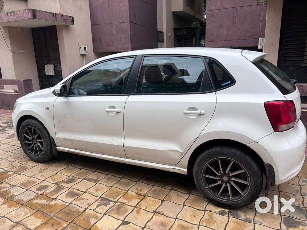 Volkswagen Polo 2013 Cng & Hybrids Well Maintained