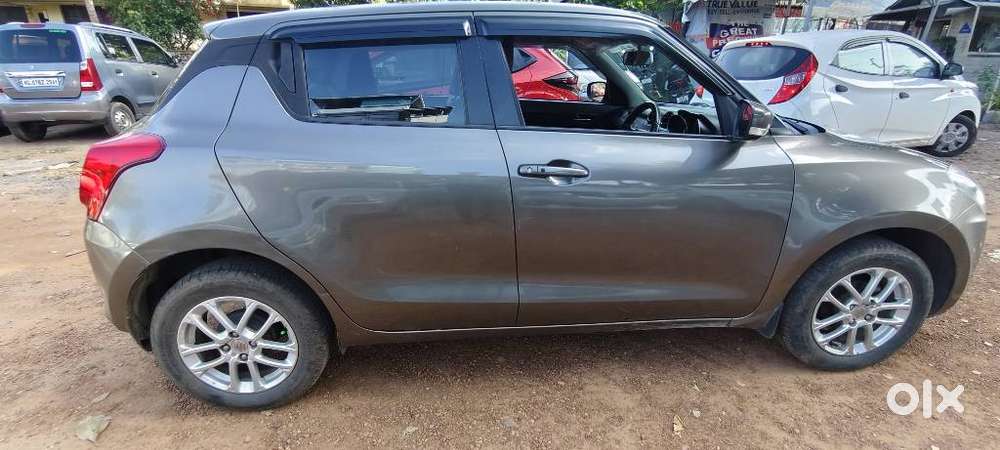 Maruti Suzuki Swift Vvt Zxi, 2019, Petrol