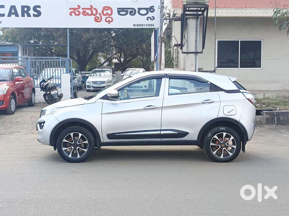 Tata Nexon 1.5 Revotorq Xm (s), 2018, Diesel