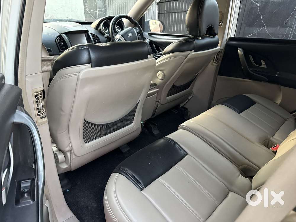Mahindra Xuv500 2.2 W10 Sportz Edition At, 2016, Diesel