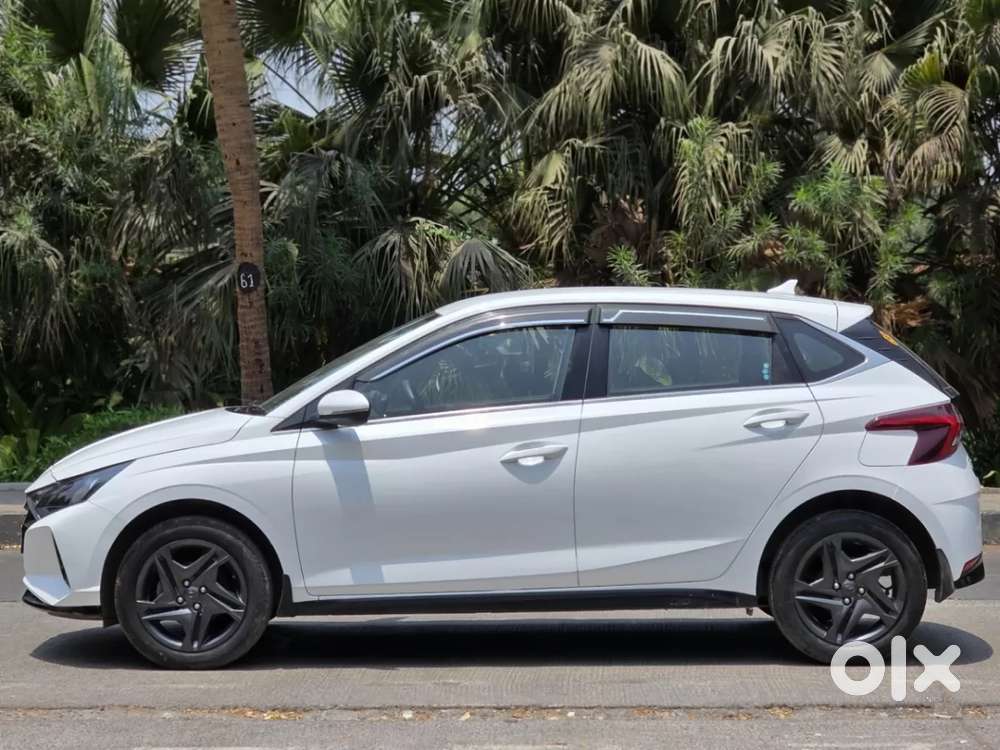 Hyundai I20 Sportz 1.2 Ivt, 2023, Petrol