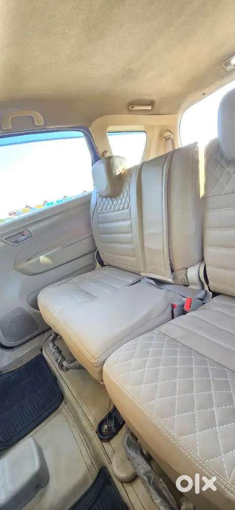Maruti Suzuki Ertiga Vxi (cng) 2013