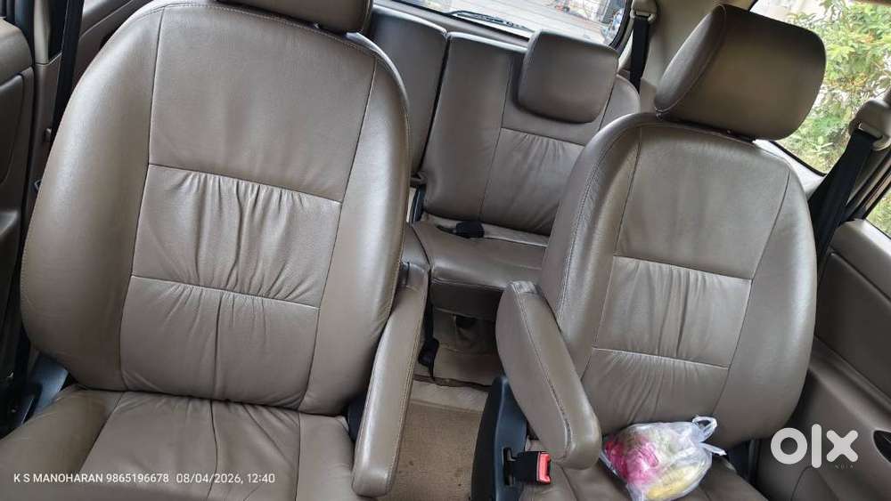 Toyota Innova 2.5 Zx 7 Str Bs-iv, 2015, Diesel