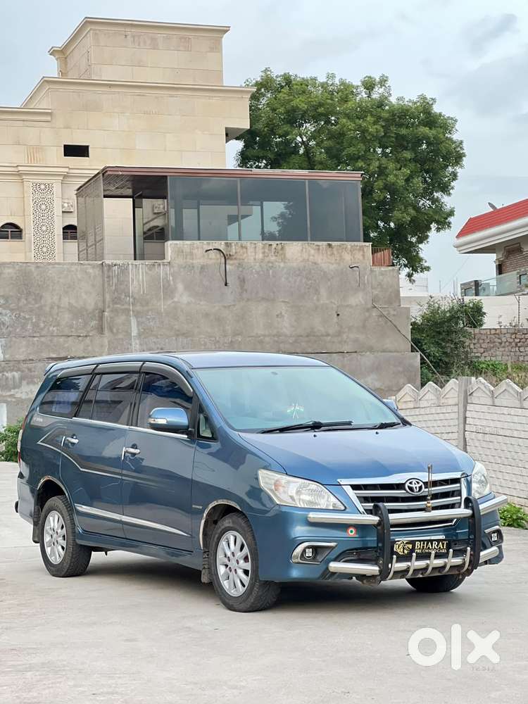 Toyota Innova 2.5 Z Diesel 7 Seater, 2014, Diesel