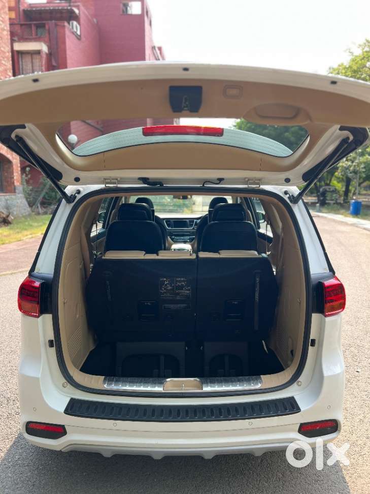 Kia Carnival Limousine, 2021, Diesel