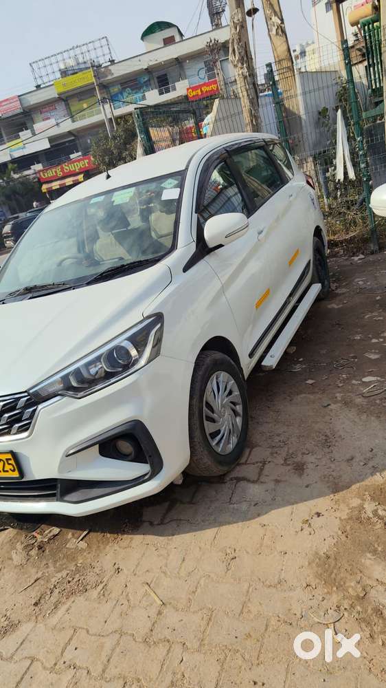 Maruti Suzuki Ertiga 2022-2023  Vxi, 2023, Cng & Hybrids