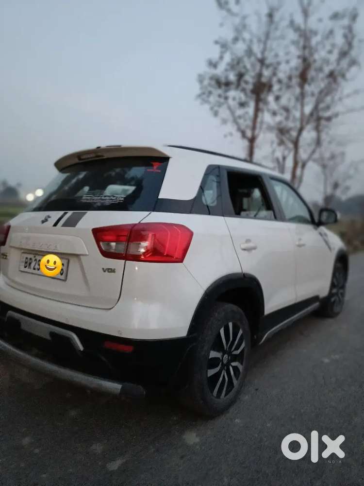 Maruti Suzuki Brezza Vdi 2017 With Alloy Wheels (doctor Used)