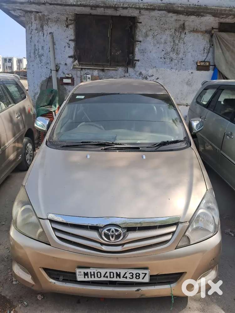Toyota Innova 2008 Diesel 787878 Km Driven