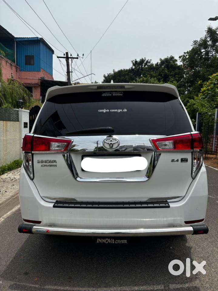 Toyota Innova Crysta 2.4 G Mt 8s, 2022, Diesel