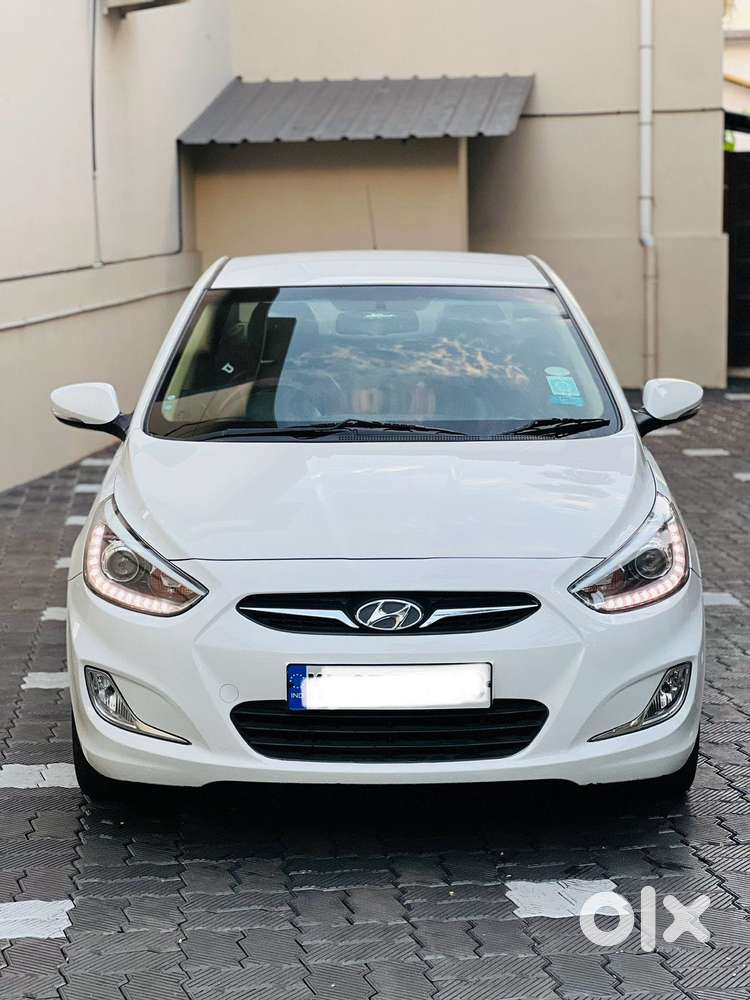 Hyundai Verna 1.6 Sx (o) Crdi Anniversary Edition, 2014, Diesel