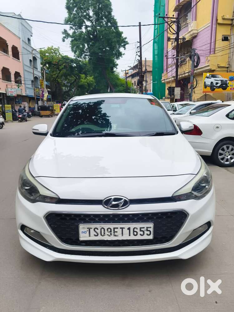 Hyundai I20 Petrol Asta, 2016, Petrol