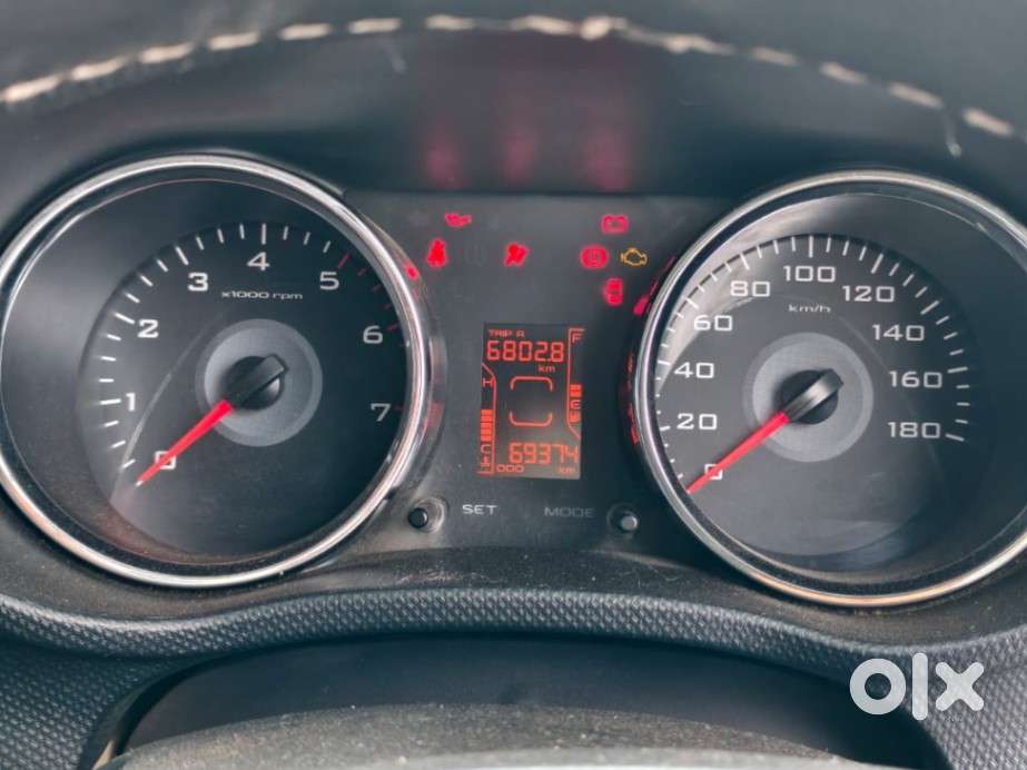 Mahindra Tuv 300 Mhawk100 T8, 2015, Diesel