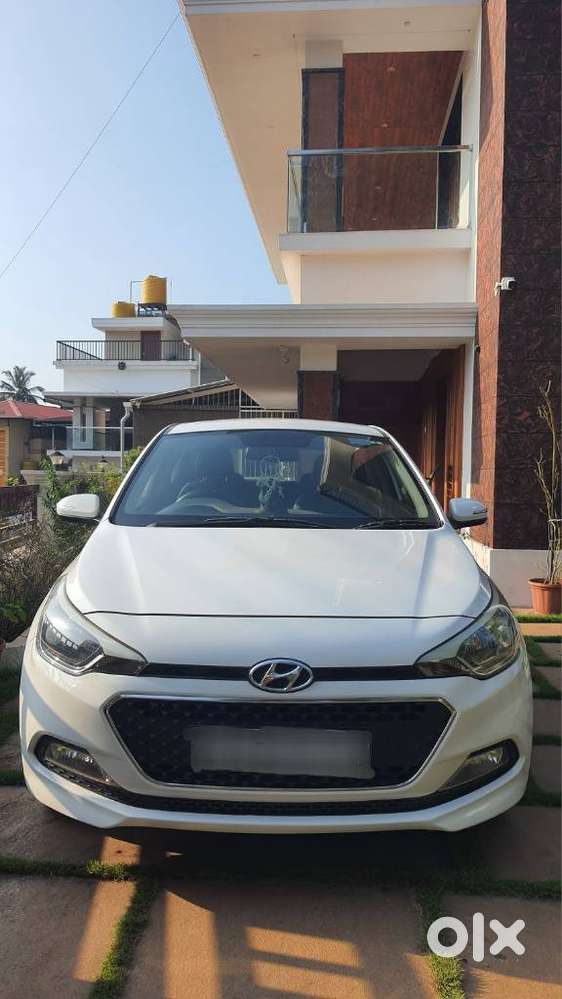 Hyundai Elite I20 Sportz (o) 1.2, 2015, Petrol