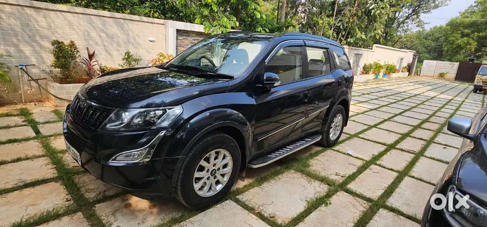 First Owner  Mahindra W8 Xuv500 Diesel Manual 2016