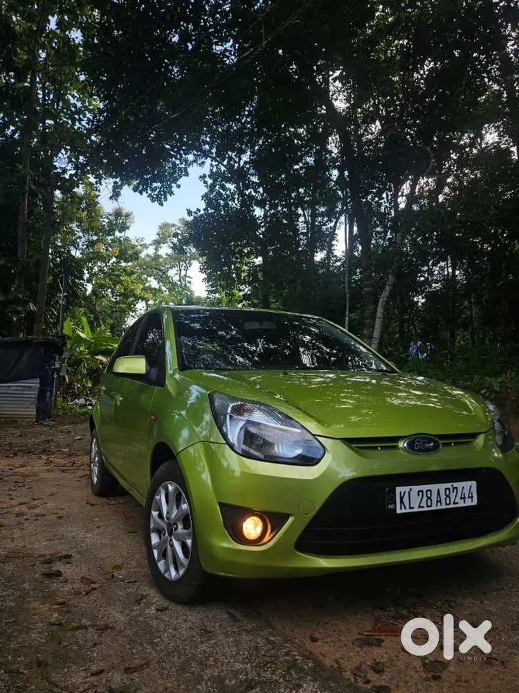 Ford Figo Petrol 2012