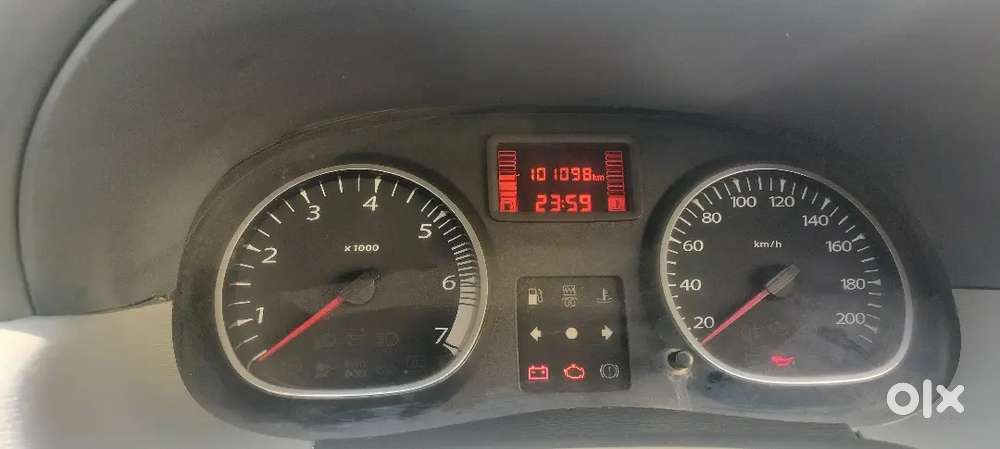 Renault Duster 2014 Diesel 102000 Km Driven