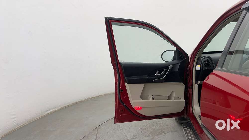Mahindra Xuv500 W8, 2016, Diesel