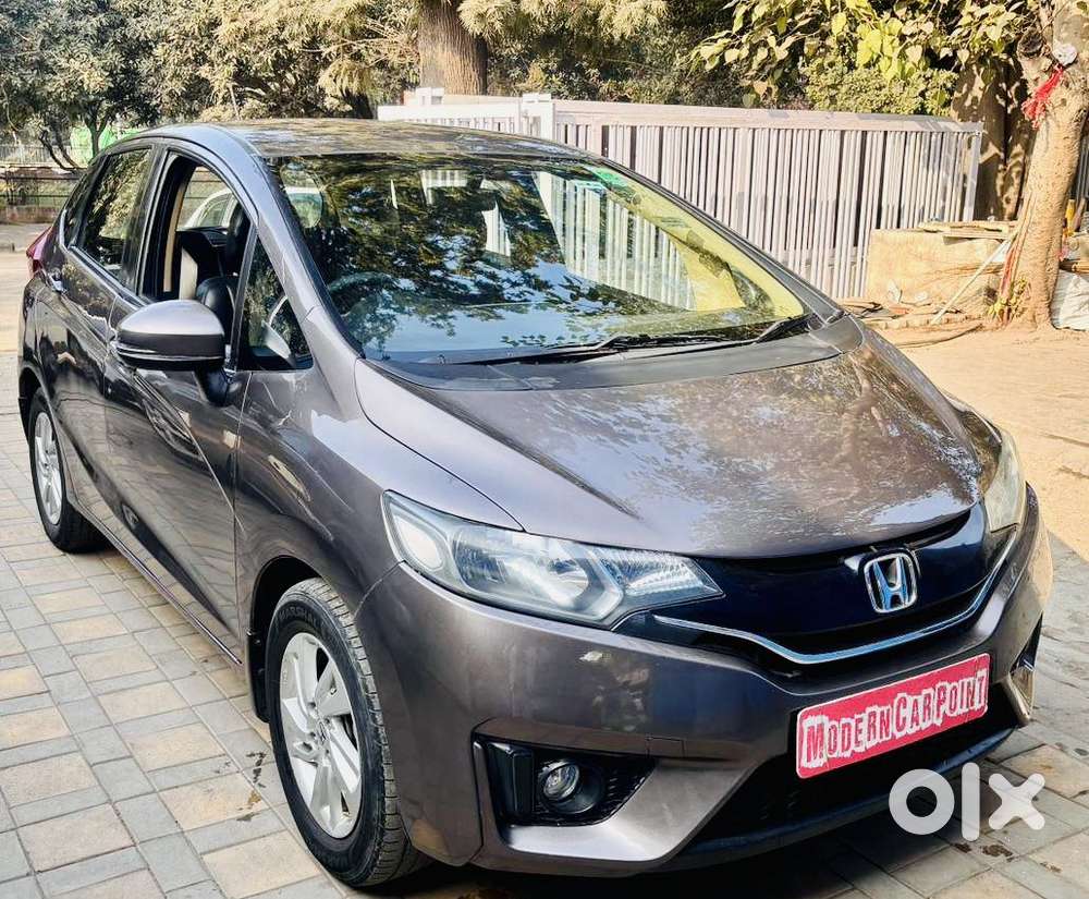 Honda Jazz V Mt Privilege, 2017, Petrol
