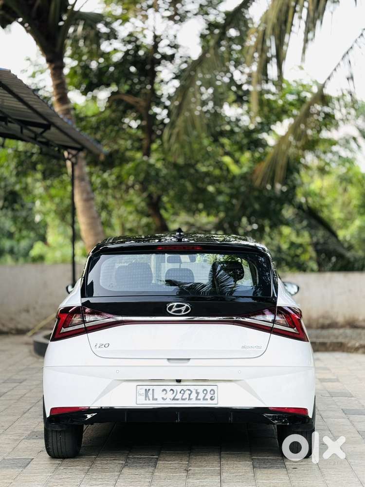 Hyundai I20 Sportz 1.2 Mt, 2023, Petrol