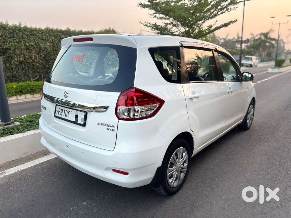 Maruti Suzuki Ertiga 2015-2018 Vdi Abs, 2016, Diesel