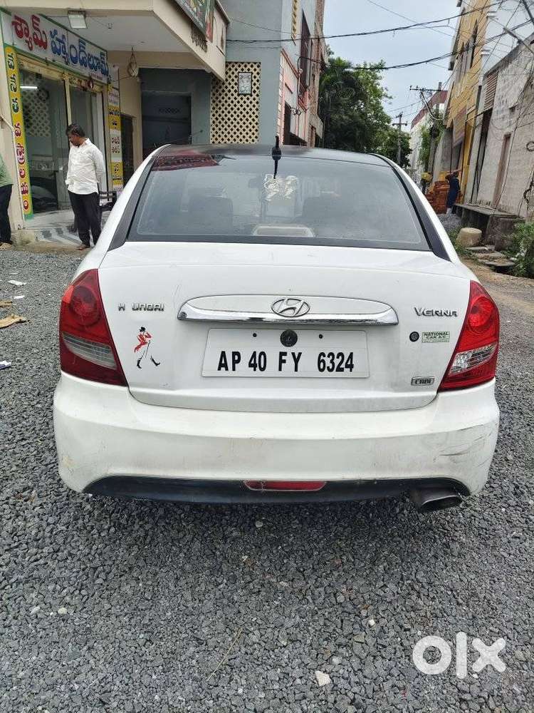 Hyundai Verna, 2010, Diesel