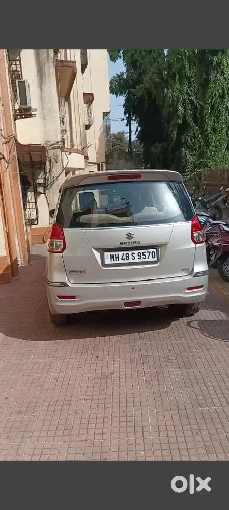 Maruti Ertiga Vxi 2015