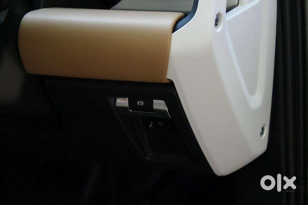 Land Rover Defender 2.0 110 Hse, 2026, Petrol