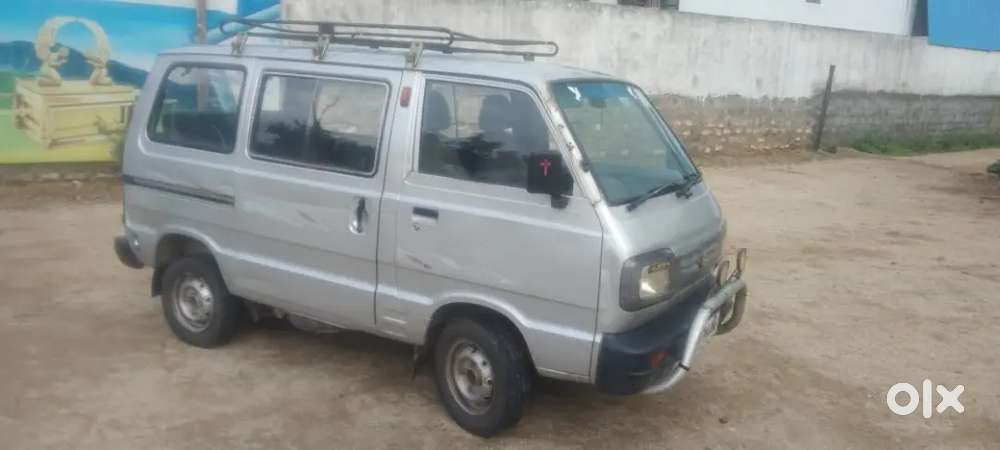 Maruti Suzuki Omni 2010