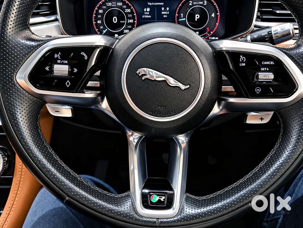 Jaguar F-pace 2.0 R Dynamic S, 2021, Petrol