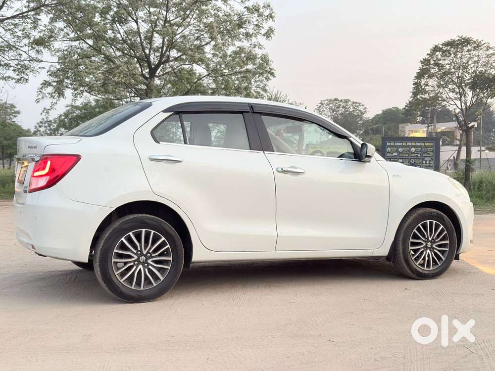 Maruti Suzuki Swift Dzire Zdi + Amt, 2018, Diesel