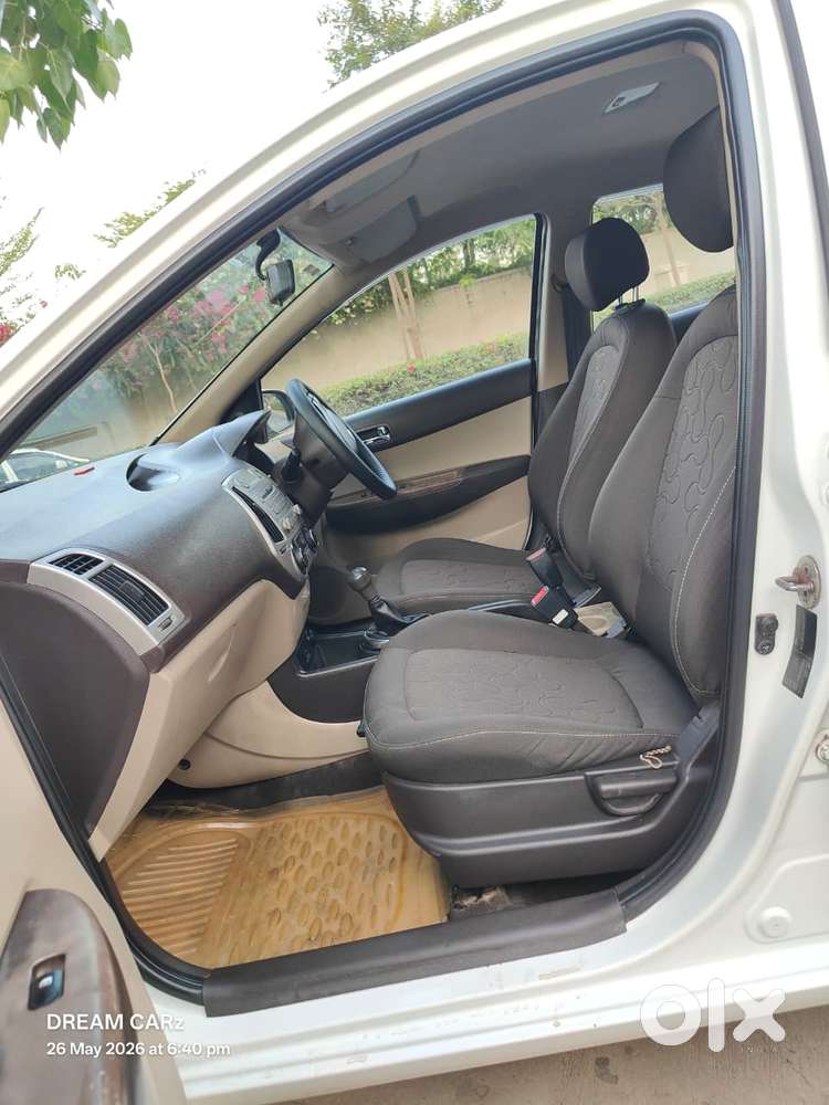 Hyundai I20 2010-2012 1.2 Asta, 2011, Petrol