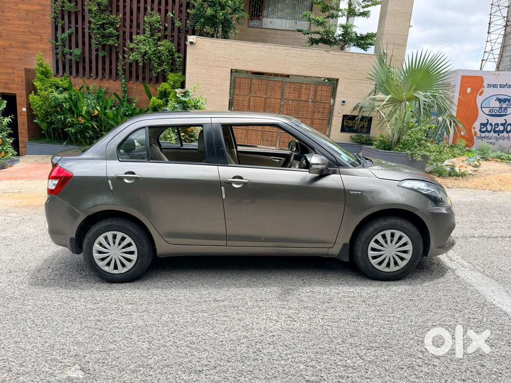 Maruti Suzuki Swift Dzire Vxi 1.2, 2016, Petrol