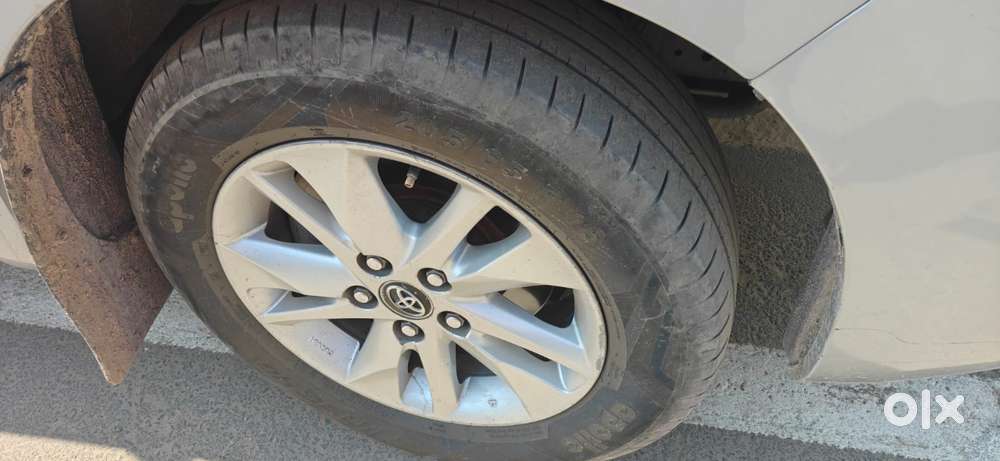 Toyota Innova Crysta 2.4 Zx Mt, 2017, Diesel